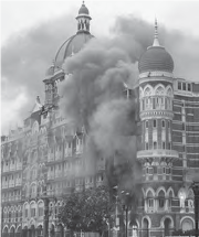 Image of strong smoke from Taj Mahal Palace Hotel 