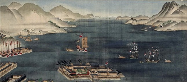 A traditional Asian painting of Nagasaki Bay. The bay is surrounded by mountains. Near the edge are several ships, some of them with Dutch flags. 